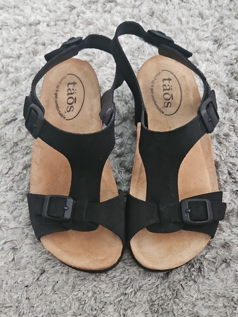 Taos Footwear Black Suede T-Strap Buckle Sandals